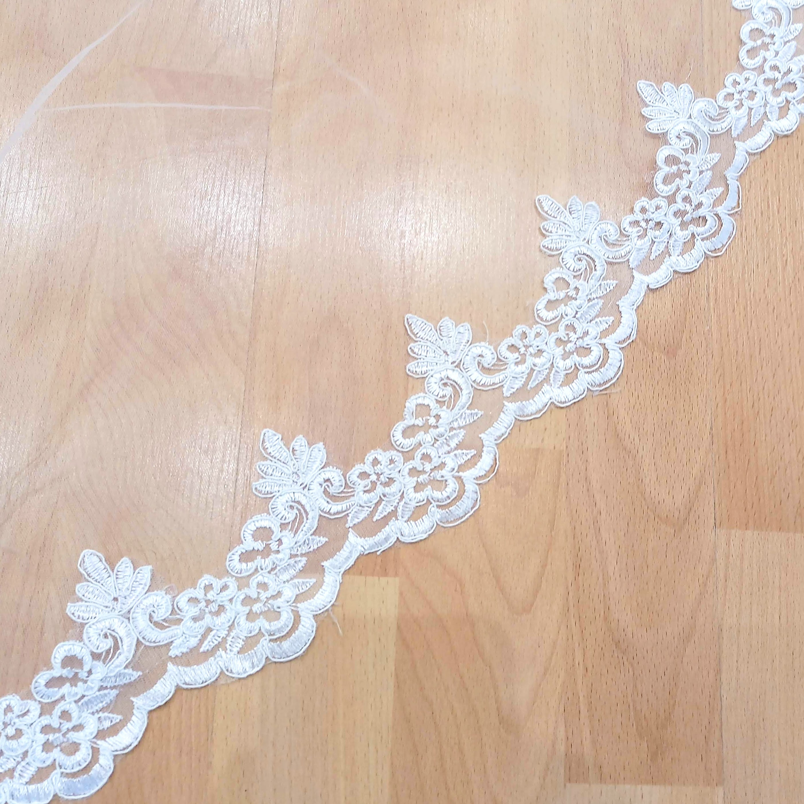 MERIDA Velo Ivory 3 metros Encaje Delgado