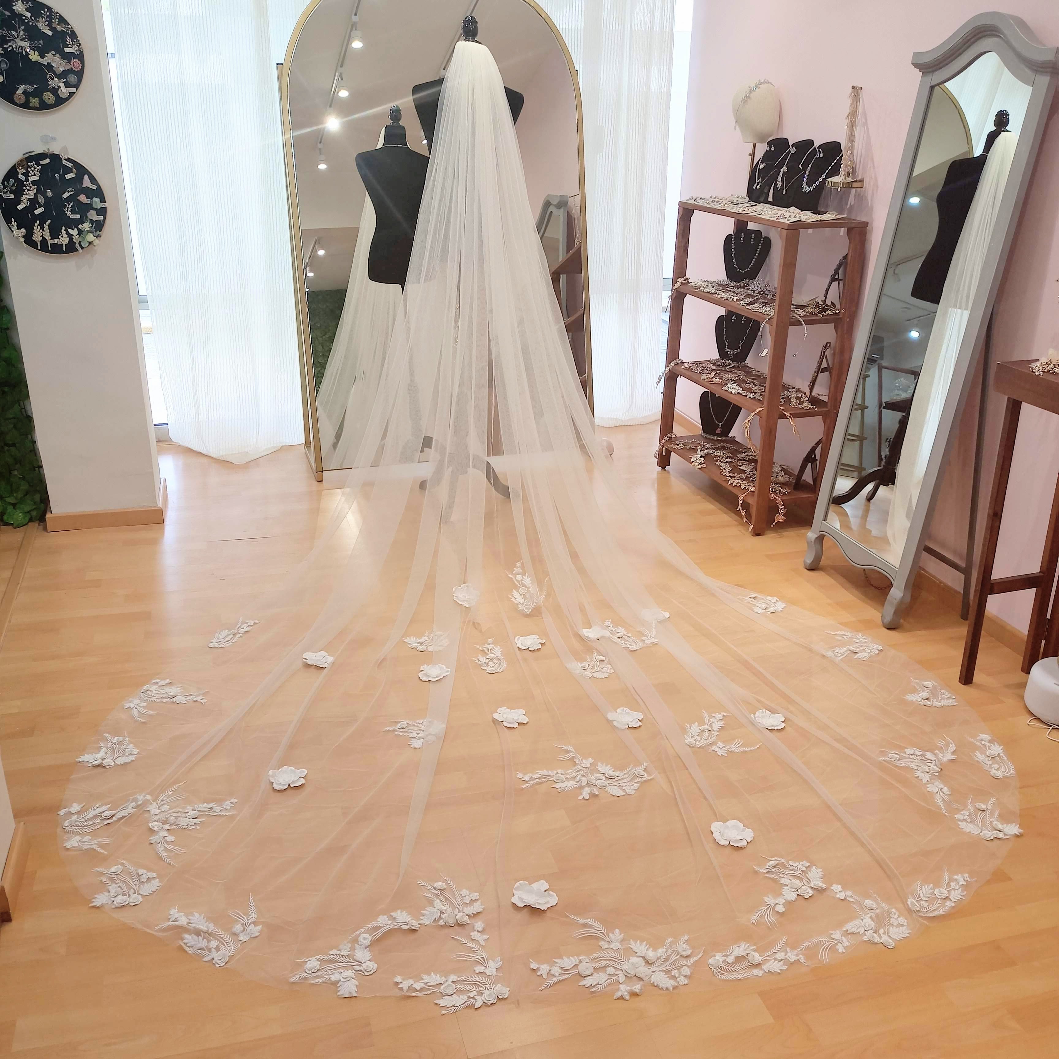 SUIZA Velo Ivory 3.5 mts con flor 3D