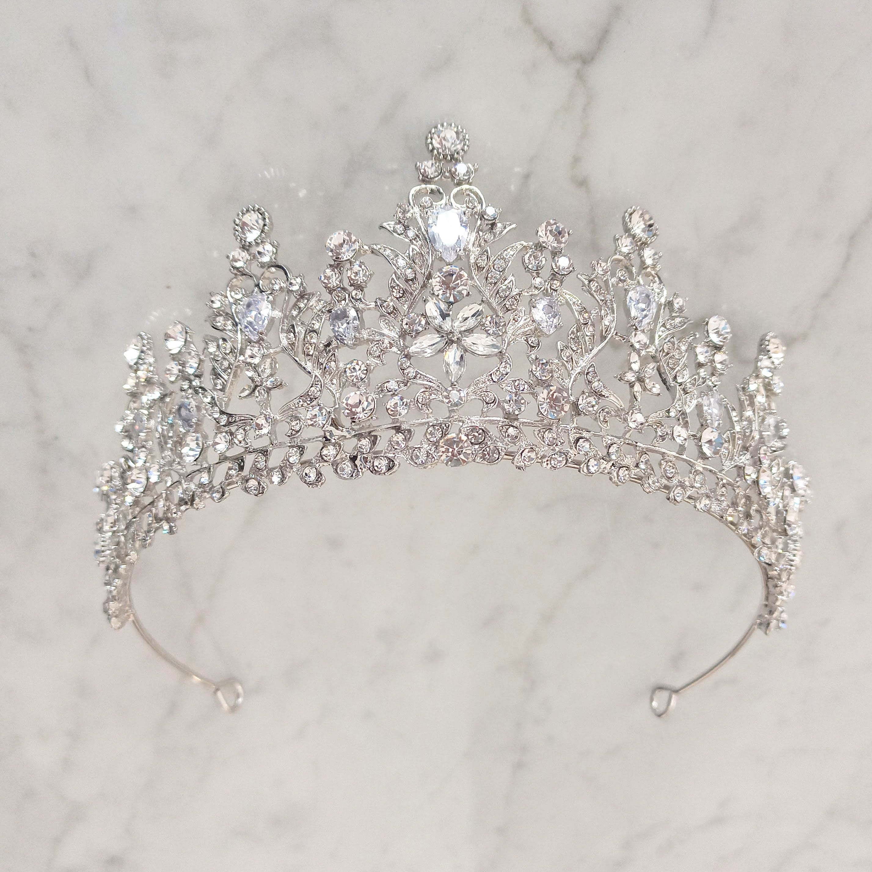 Tiara Grettel