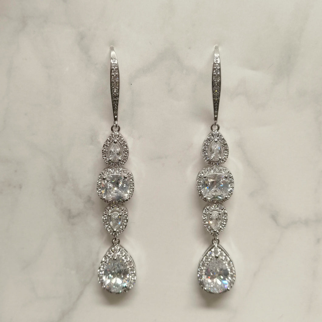 AP512 ARETES PLATA GOTA Y CUBO LARGO