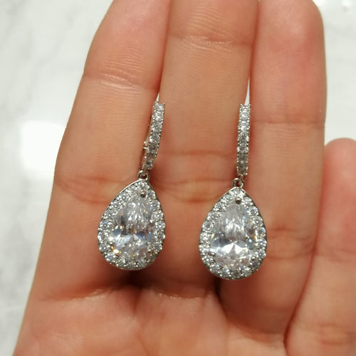 AP616 ARETES PLATA HUGGIE CON GOTA