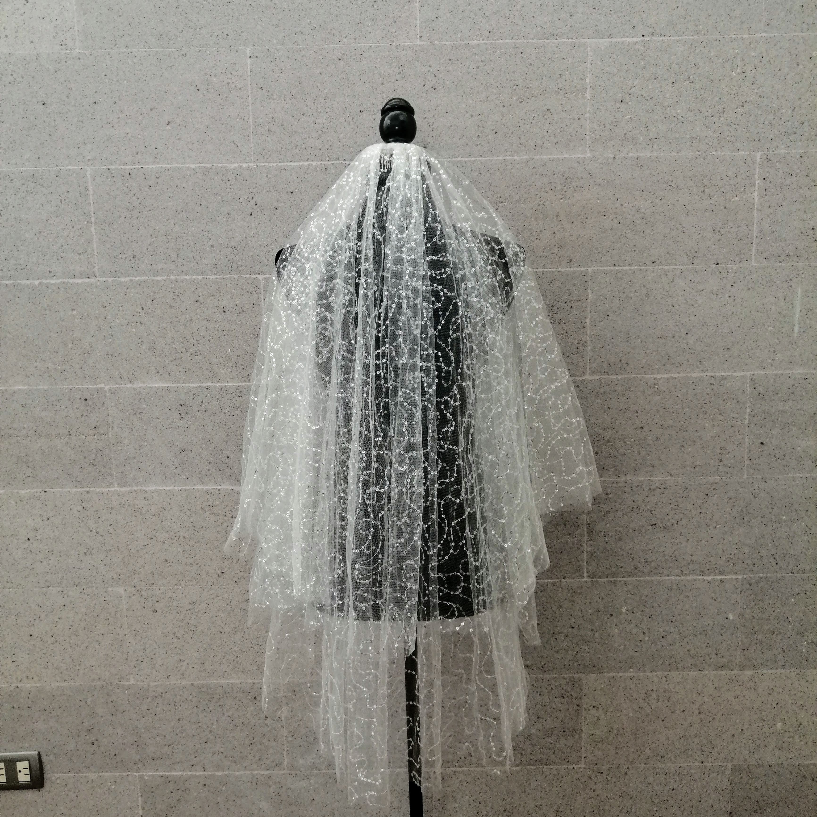 VI227 VELO IVORY CORTO 95 CM LENTEJUELAS