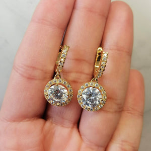 AD450 ARETES DORADOS HUGGIES CIRC C/MARCO
