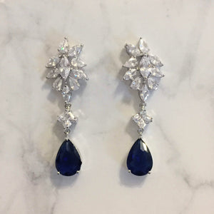 AP187 ARETES PLATA STUD MARQ CNK Y GOTA AZUL