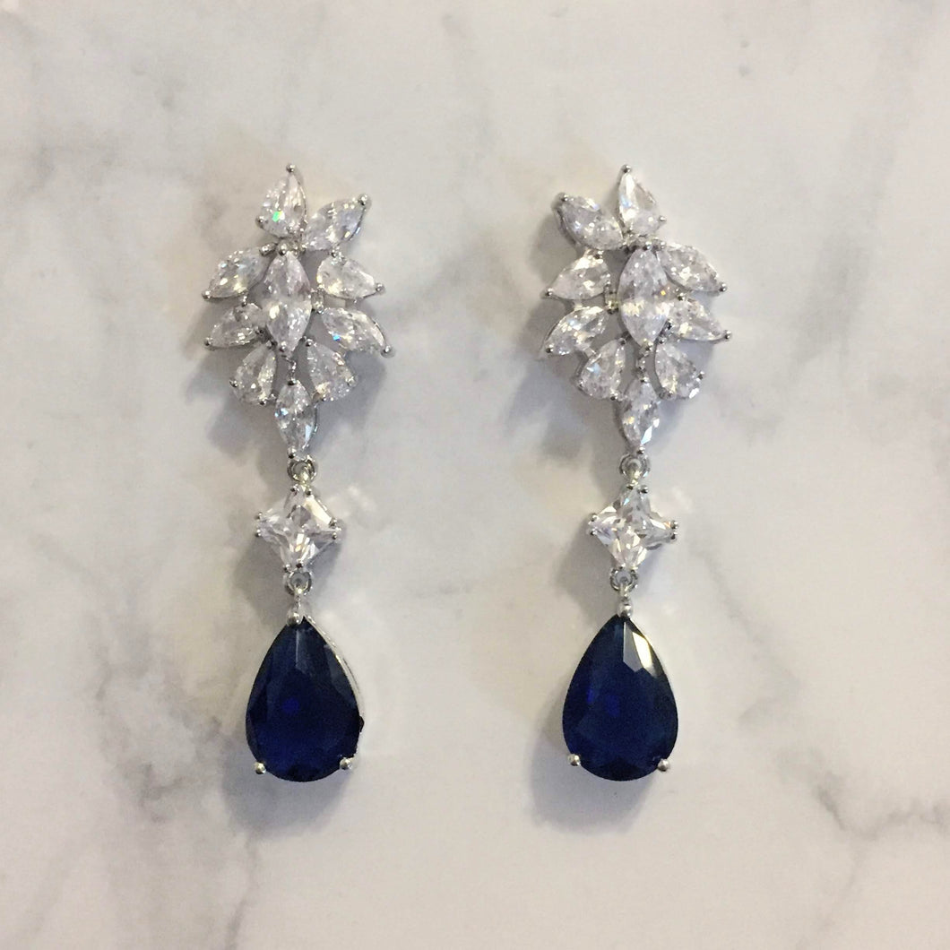 AP187 ARETES PLATA STUD MARQ CNK Y GOTA AZUL