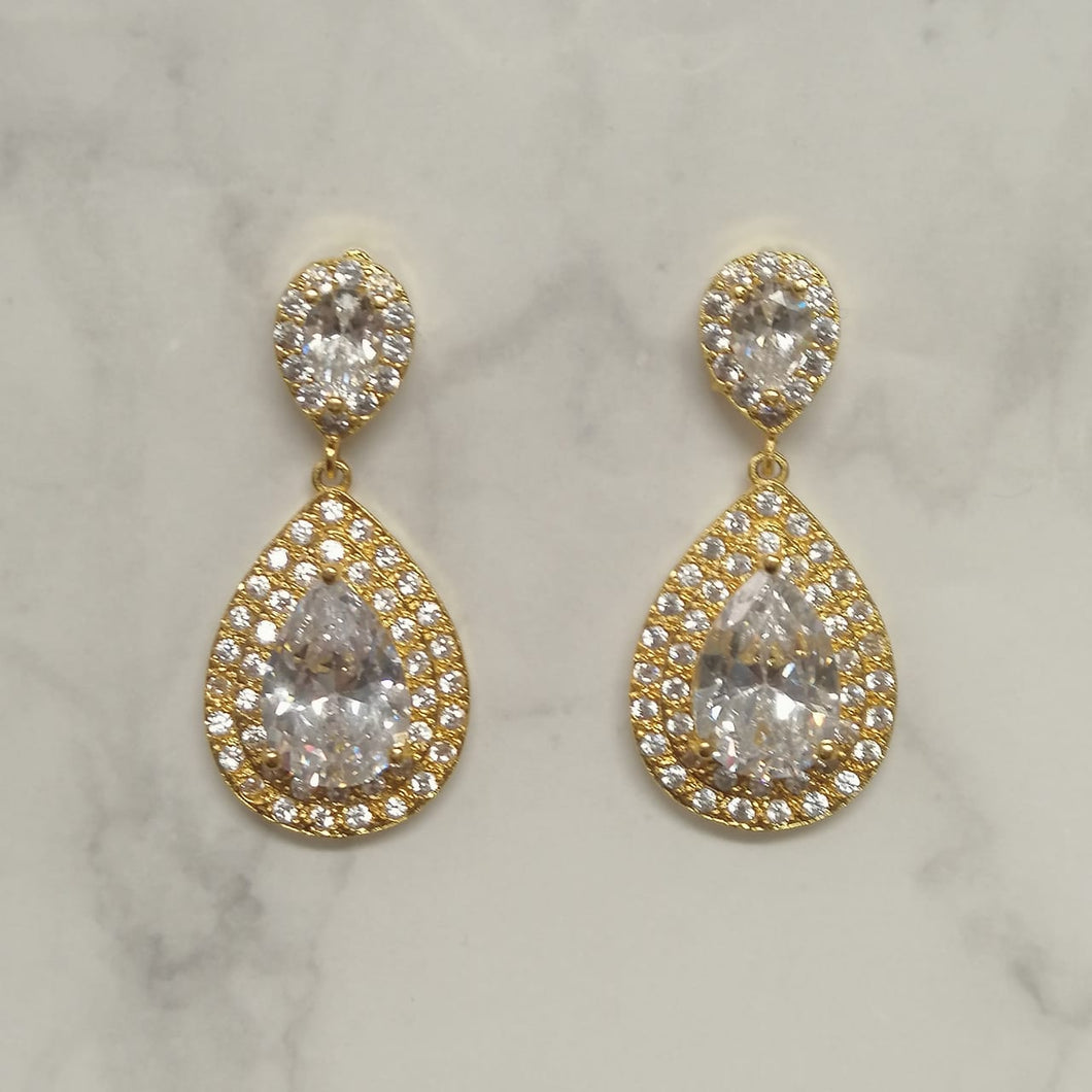 AD351 ARETES DORADOS GOTA GDE