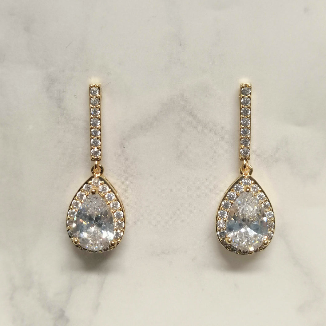 AD200 ARETES ORO GOTA CON PAL