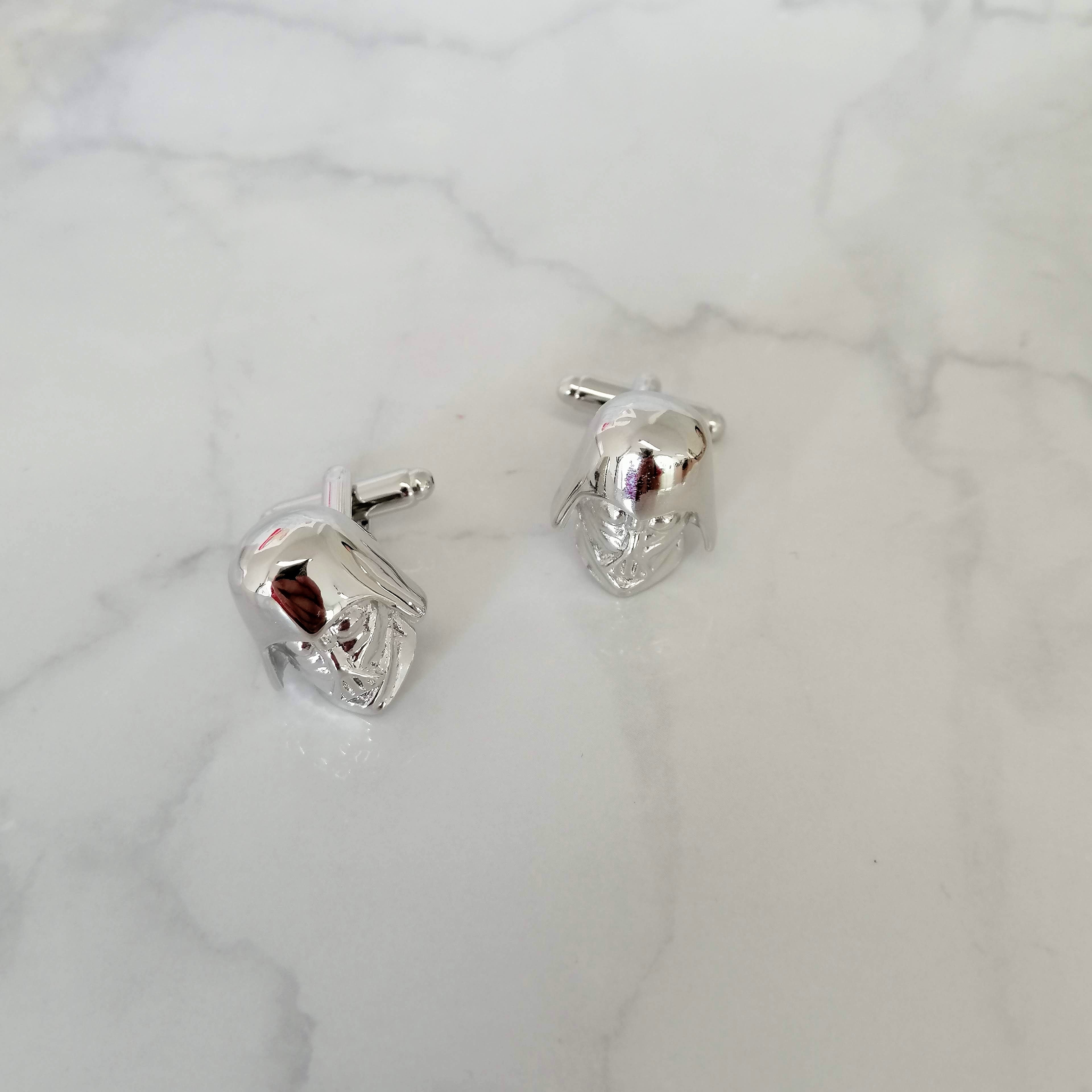 MANCUERNILLAS PLATEADAS DARTH VADER