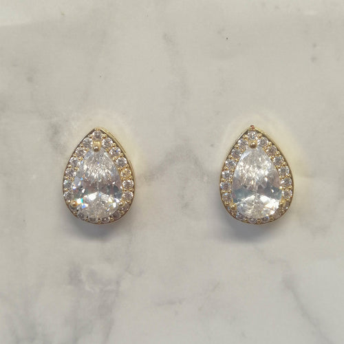AD179 ARETES DORADOS SOLO GOTA CLASICOS