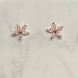 AR248 ARETES ROSA FLOR MINI