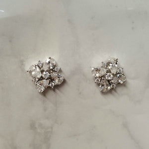 AP689 Aretes Plata Cuadrado Stud