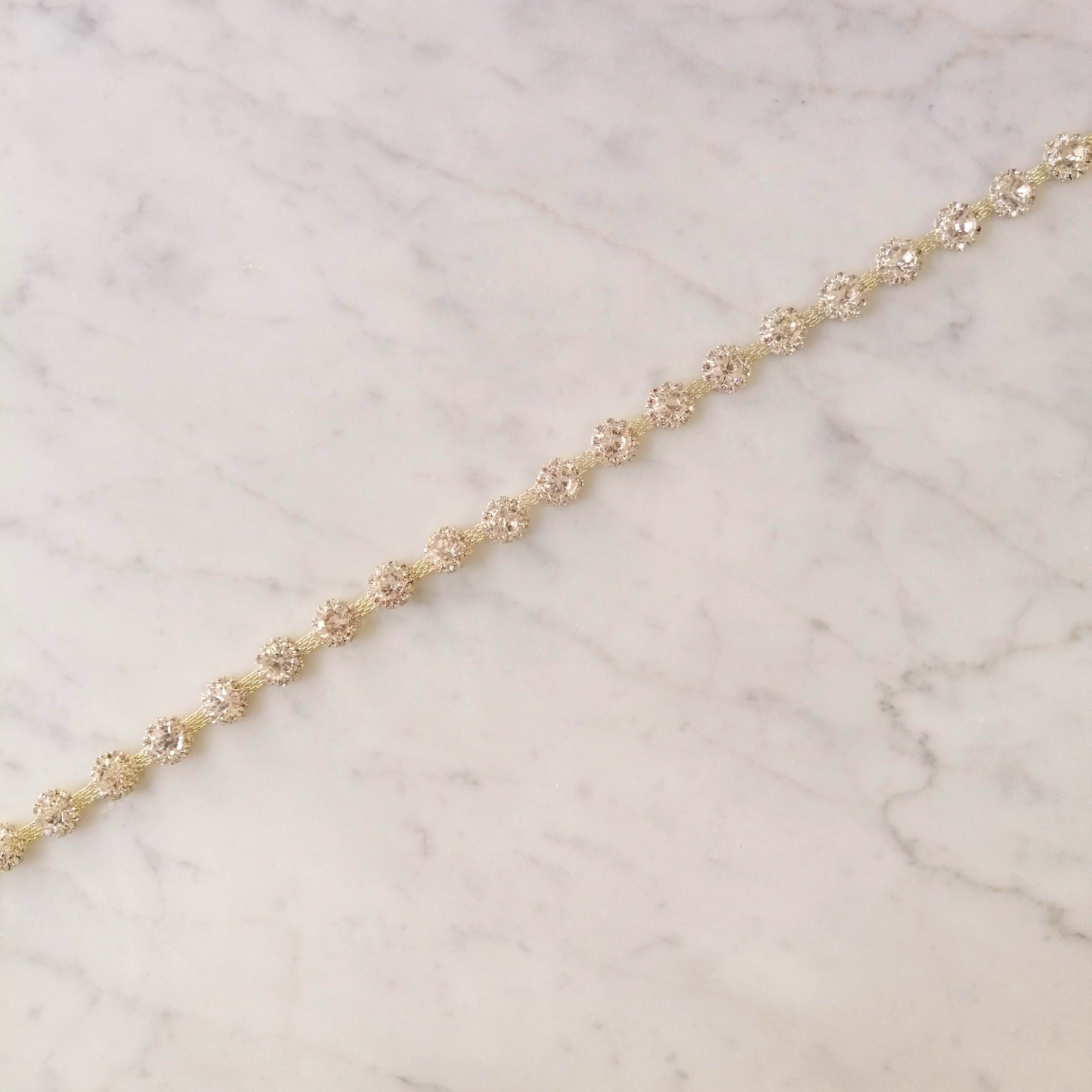 CPI224 CINTO PLATA IVORY FLORECITAS CADENA