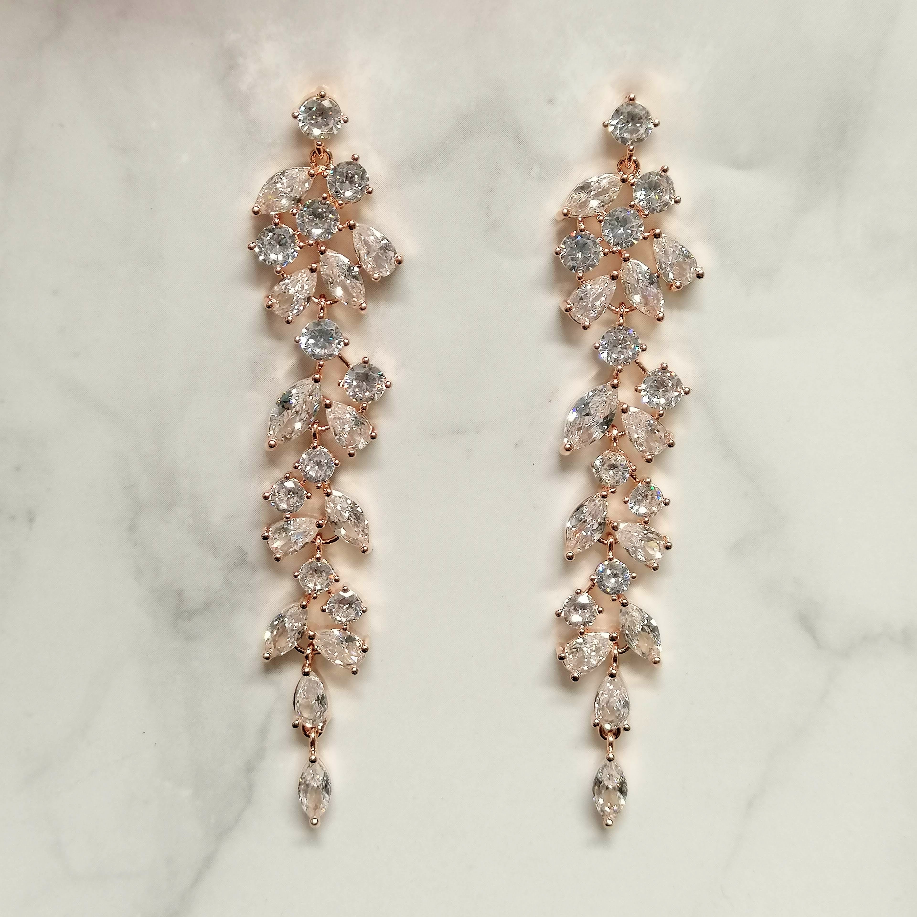 AR630 ARETES ROSA LARGOS CASCADA XL